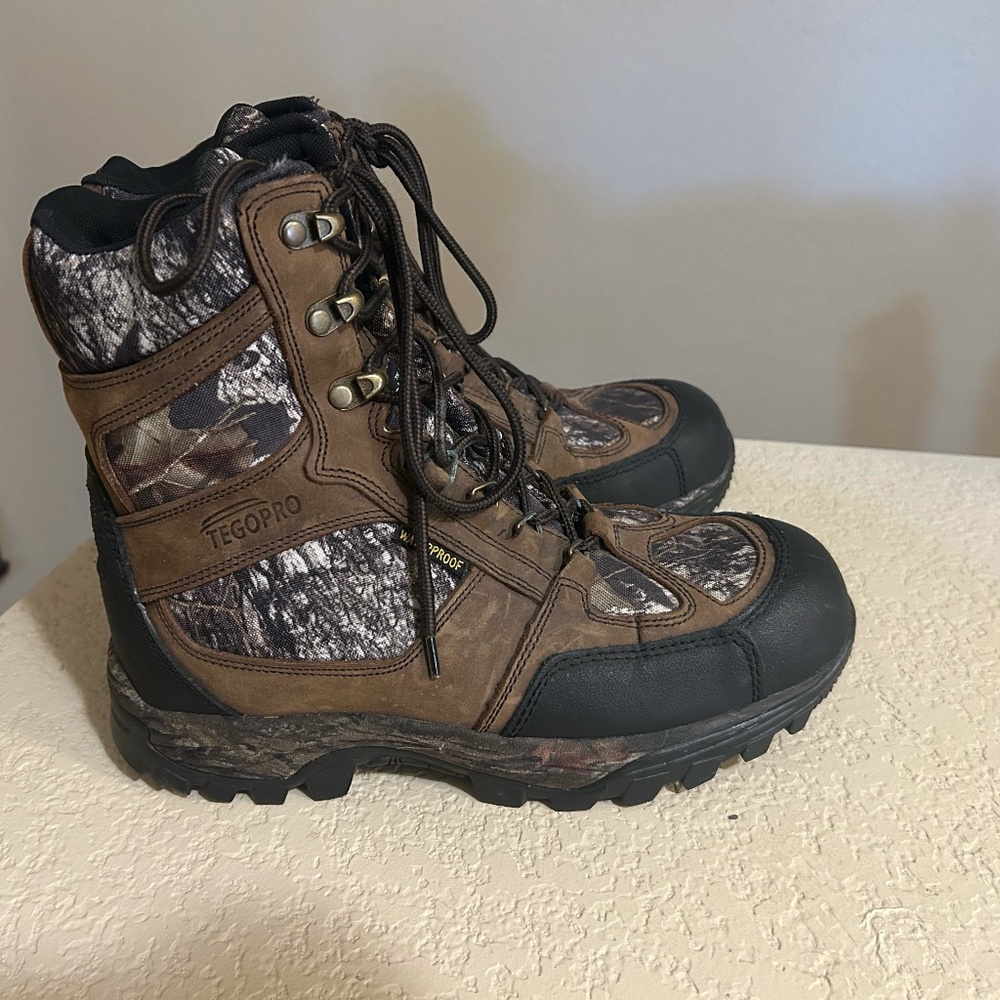 Steel toe Tegopro work boots